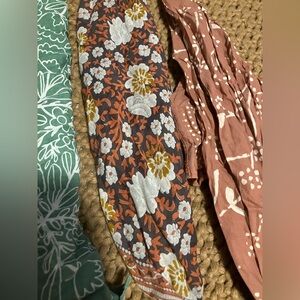 Madewell Orange and white floral bandana